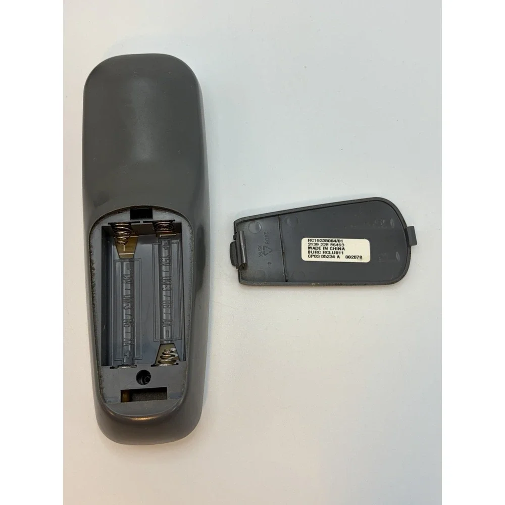 Philips QuadraSurf RC19335004/01 TV Remote Control - Tested Works